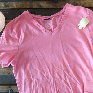 🌿H&M Pink Basic V Neck Tee